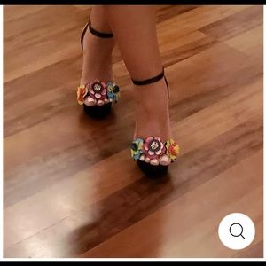 Black floral design, platform heel